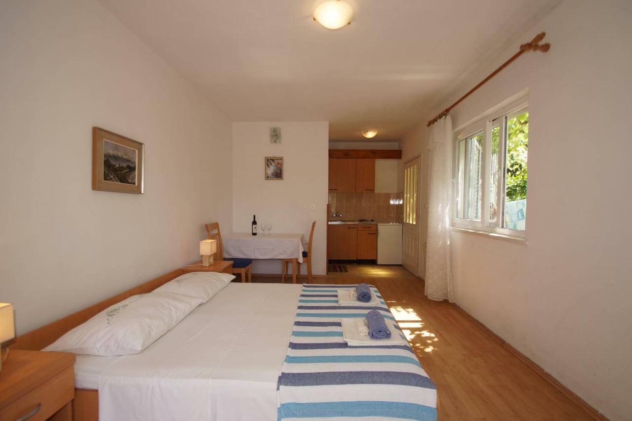 Vita Apartments Zrnovo Exterior foto